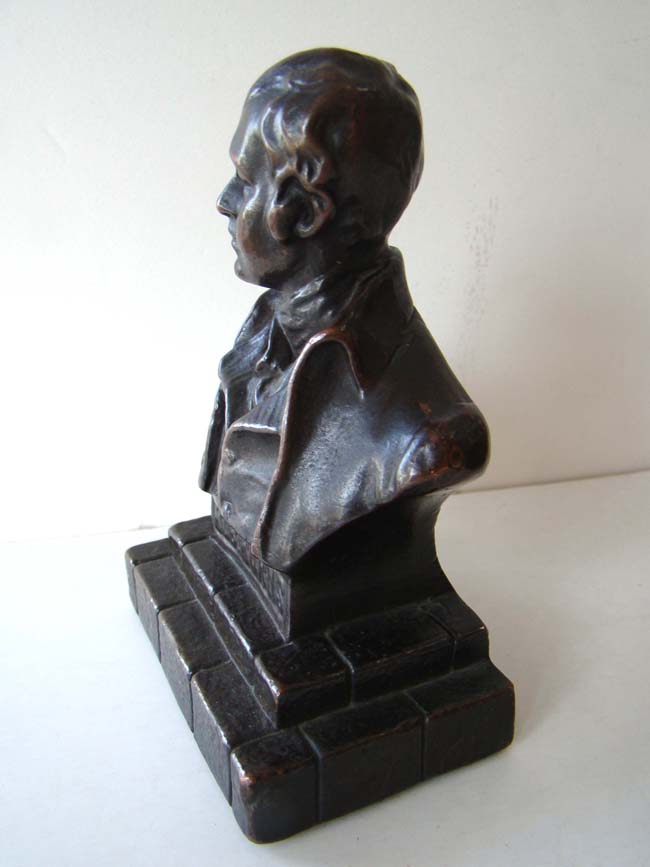 An attractive pair of Robert Burns bookends by the Galvano Bronze Co. circa 1925 — image 2